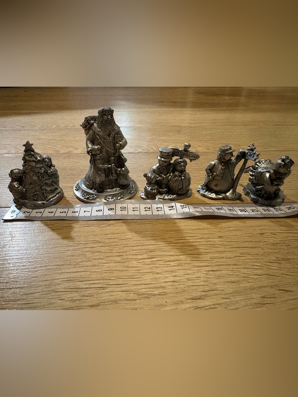 Vintage Pewter Christmas Village Miniatures Lot of 5 MIN & Seagull Pewter